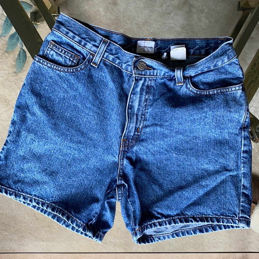 Calvin Klein Vintage 90’s women’s shorts Sz 4
